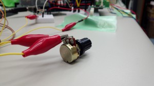 サーミスターの替え玉に可変抵抗を使う